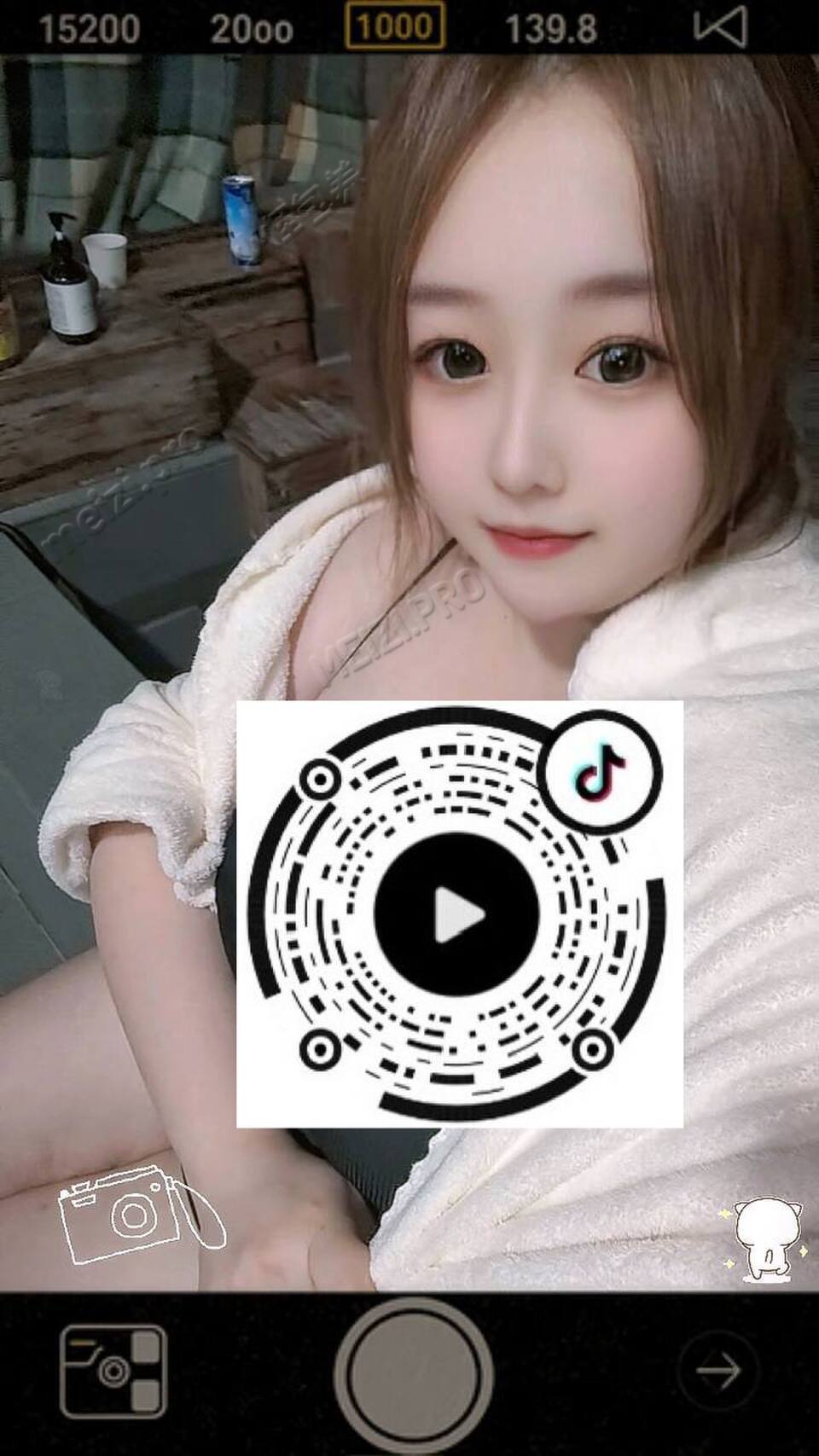 辽宁 沈阳 29岁 162cm 125 H杯 奶大 水多 抽烟纹身:无纹身 SM:是 无套:可 口交:可 过夜:可 同居:可 可飞:可 价格:5 特点:奶大 水多