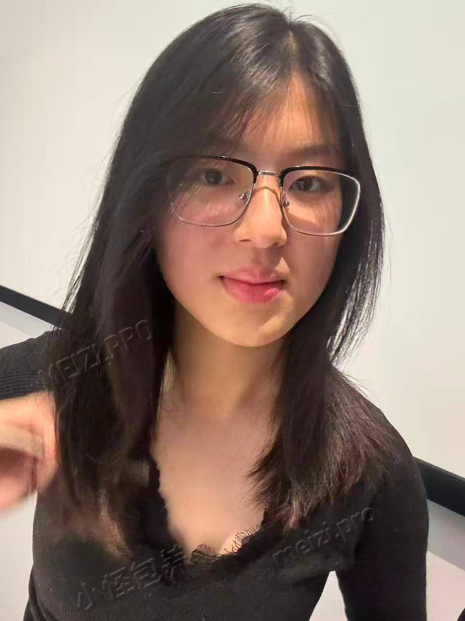 河南 开封 龙亭 18岁 170cm 130 B杯 女生 不知道 抽烟纹身:有抽烟无纹身 SM:是 无套:可 口交:可 过夜:否 同居:否 可飞:可 尽量开封附近 价格:2 特点:不知道