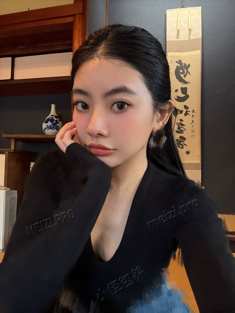 广东 广州 22岁 161cm 95 C杯 女生 泰国混血 随和幽默 脾气好 喜欢做公益 SM:否 无套:否 口交:可 过夜:可 可飞:可 价格:40 特点:泰国混血 随和幽默 脾气好 喜欢做公益