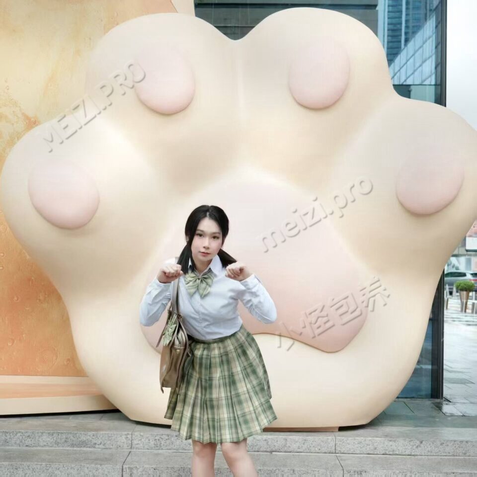 广东 深圳 24岁 167cm 105 D杯 国内贸易 性格开朗随和好相处，爱好唱粤语歌，性经验很少刚破处，专一长情 抽烟纹身:无 SM:是 无套:否 口交:可 过夜:可 同居:否 可飞:可 广东内 价格:8 特点:性格开朗随和好相处，爱好唱粤语歌，性经验很少刚破处，专一长情