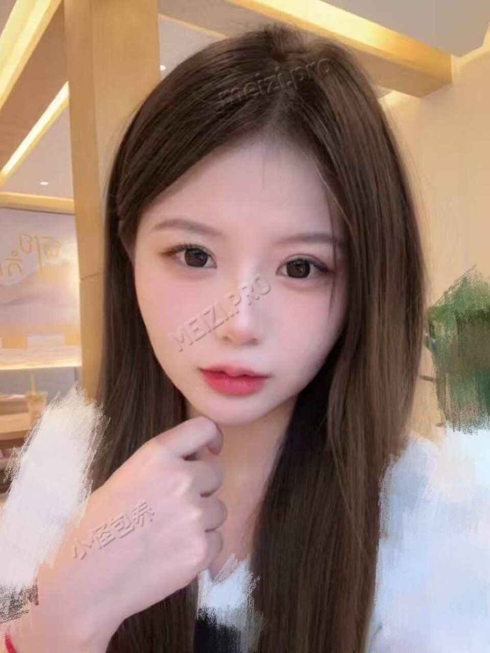 云南 昆明 20岁 160cm 85 B杯 皮肤白 白幼瘦 性格温柔体贴 会照顾人 非常听话 SM:否 无套:否 口交:可 过夜:可 可飞:可 价格:15 特点:皮肤白 白幼瘦 性格温柔体贴 会照顾人 非常听话