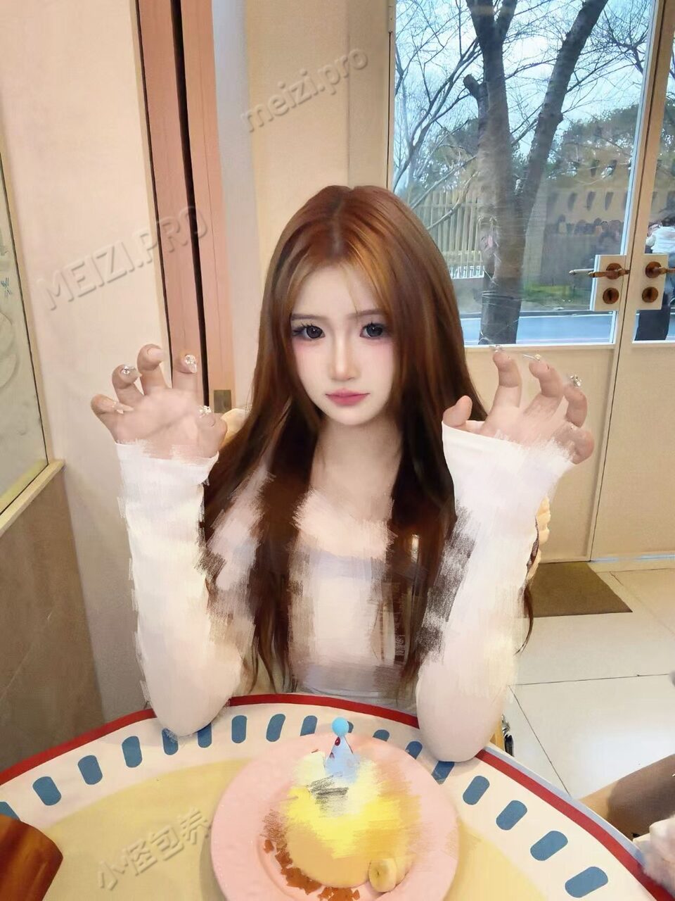 广东 广州 18岁 163cm 105 C杯 热情性感性格好 年龄小 新脸 无整 可m SM:是 无套:可 口交:可 过夜:可 可飞:可 价格:12 特点:热情性感性格好 年龄小 新脸 无整 可m