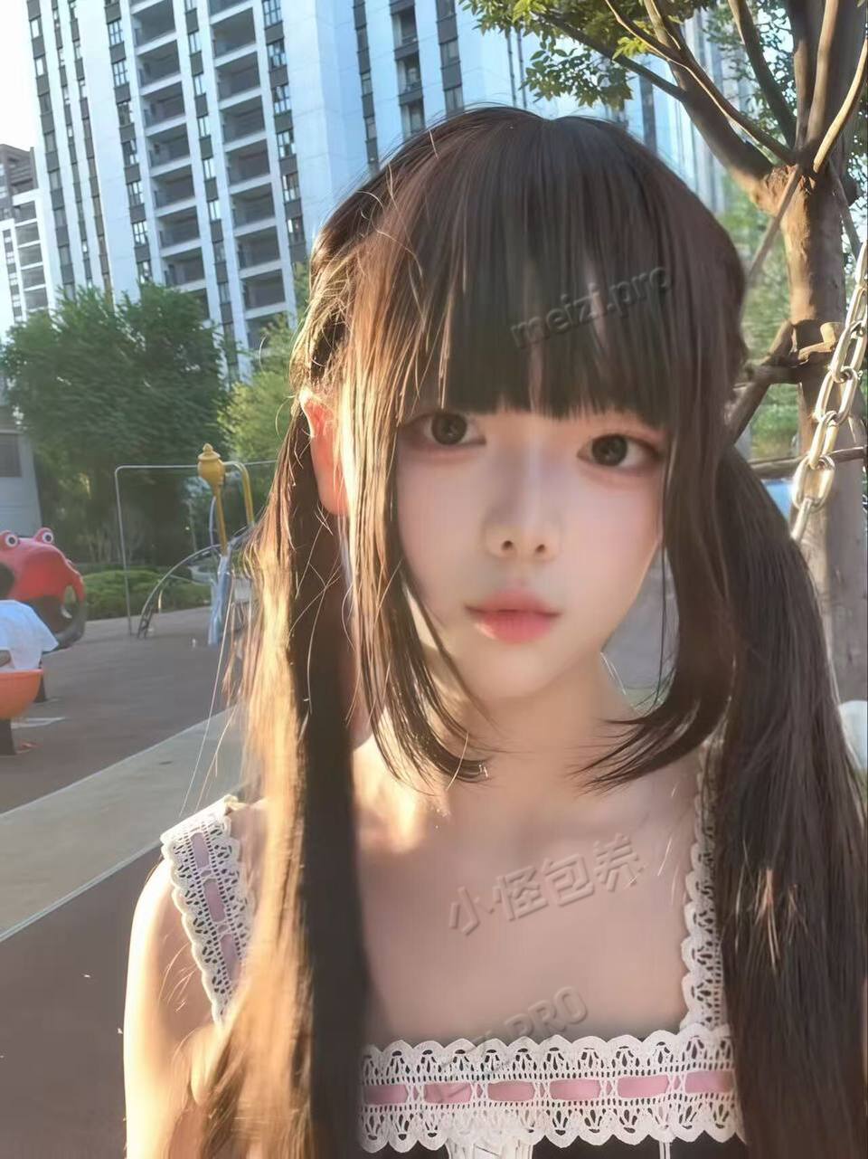 河南 新乡 18岁 163cm 91 B杯 学生 少萝接受多p可肛交 抽烟纹身:无 SM:是 无套:否 口交:可 过夜:否 同居:否 可飞:不 价格:1 特点:少萝接受多p可肛交