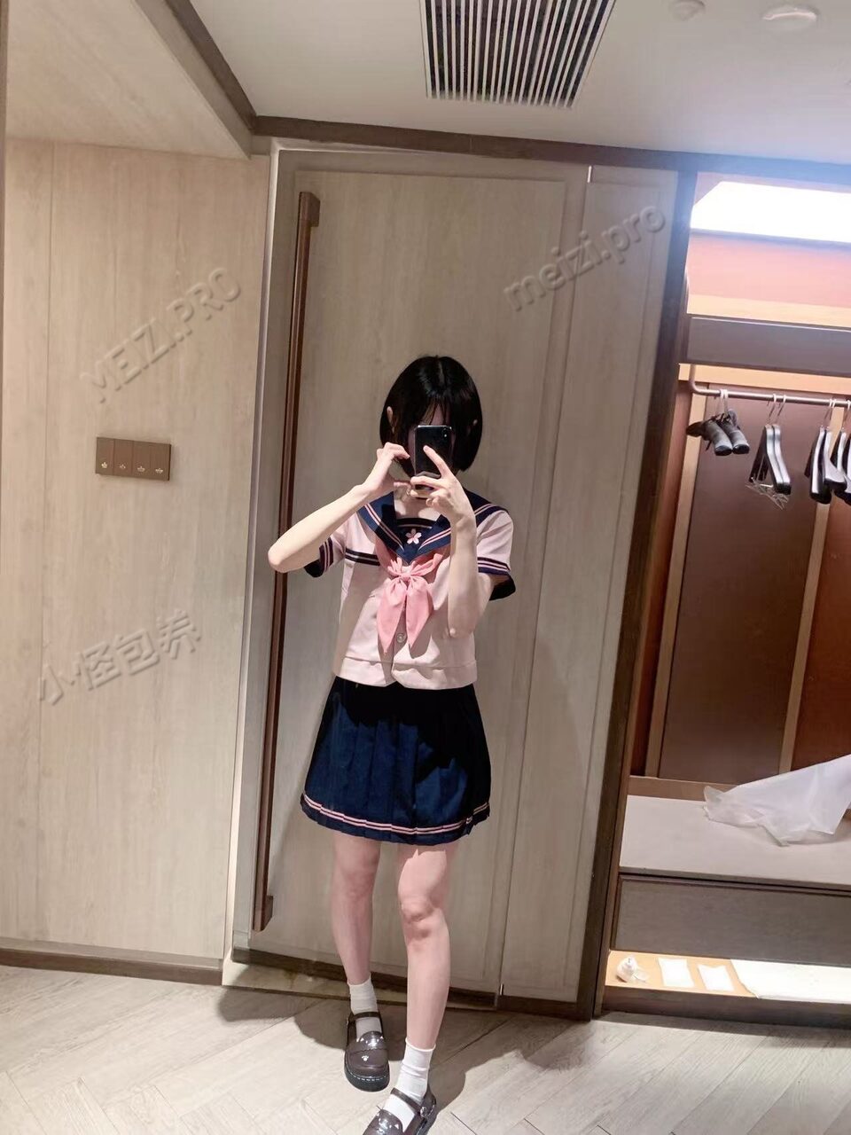 湖南 郴州 19岁 157cm 88 B杯 学生 脾气好 乖巧听话 懂事不粘人 性格外向 比较好说话 床上放得开 声音好听 不死鱼 接受程度高 抽烟纹身:无 SM:否 无套:可 口交:可 过夜:可 同居:否 可飞:可 价格:6 特点:脾气好 乖巧听话 懂事不粘人 性格外向 比较好说话 床上放得开 声音好听 不死鱼 接受程度高
