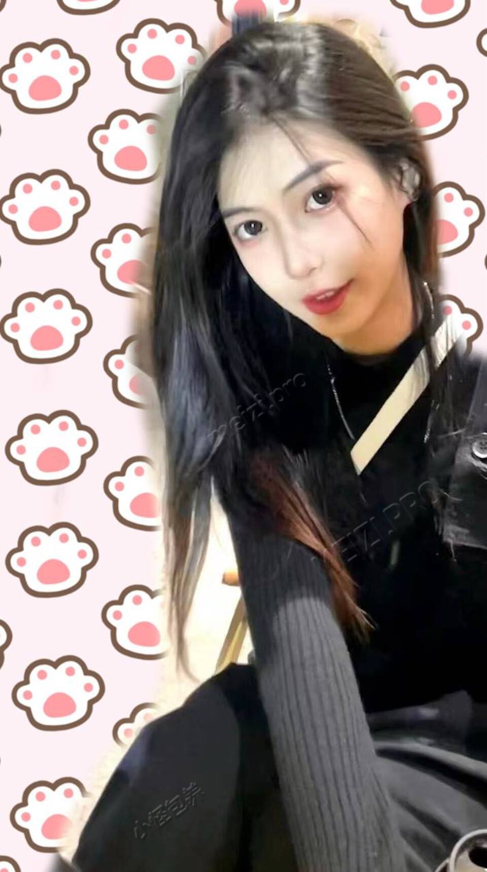 广东 广州 22岁 166cm 93 B杯 工作 气质 情商高，喜欢健身会打保龄球羽毛球 口交:可 过夜:可 同居:可 可飞:可 别太远 可港澳 价格:15 特点:气质 情商高，喜欢健身会打保龄球羽毛球
