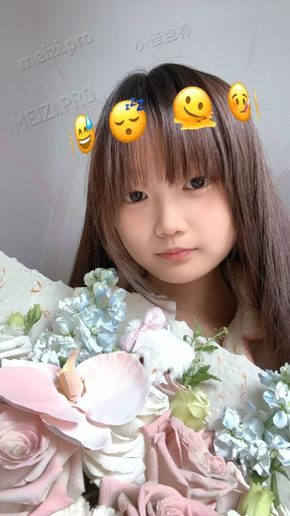 广东 江门恩平 17岁 158cm 94 B杯 学生 听话 抽烟纹身:无纹身 SM:是 无套:否 口交:可 过夜:可 同居:否 可飞:不能 价格:5 特点:听话
