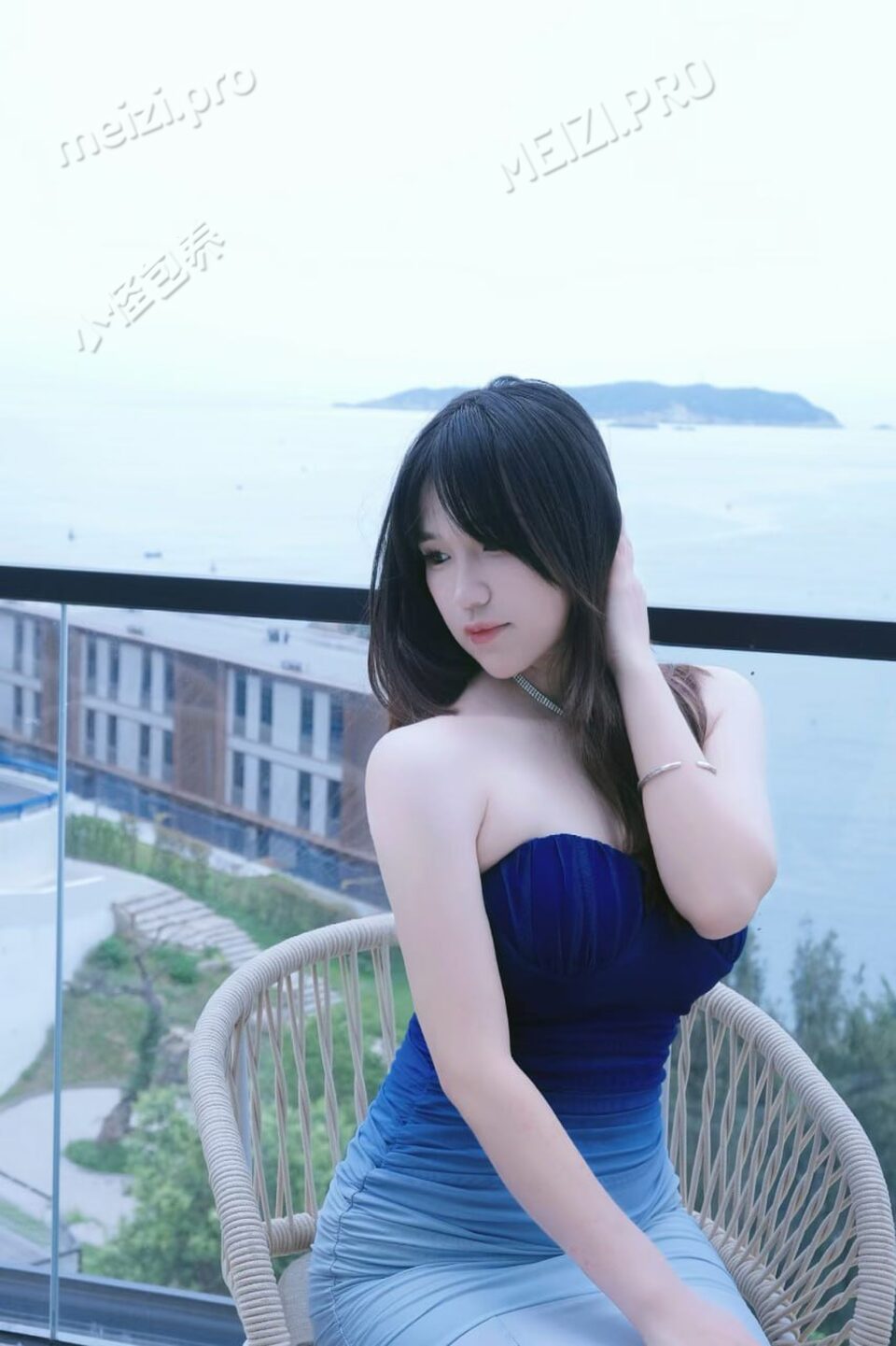 浙江 宁波 25岁 163cm 100 C杯 工作 本科性格爱笑甜美 爱健身爱学习口活可户外 抽烟纹身:无纹身 SM:是 无套:否 口交:可 过夜:可 同居:否 可飞:可 价格:5 特点:本科性格爱笑甜美 爱健身爱学习口活可户外