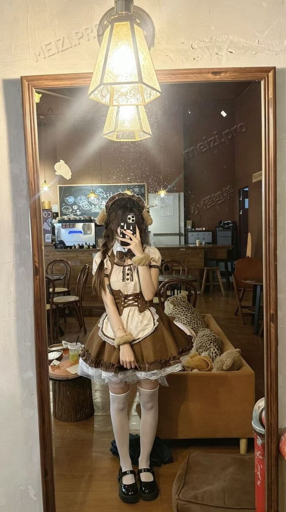 广东 清远 19岁 160cm 75 A杯 自由 比较活泼话多 不害羞 会口会动 SM:否 无套:否 口交:可 过夜:否 同居:否 可飞:能，可其他城市，可港澳 价格:13 特点:比较活泼话多 不害羞 会口会动