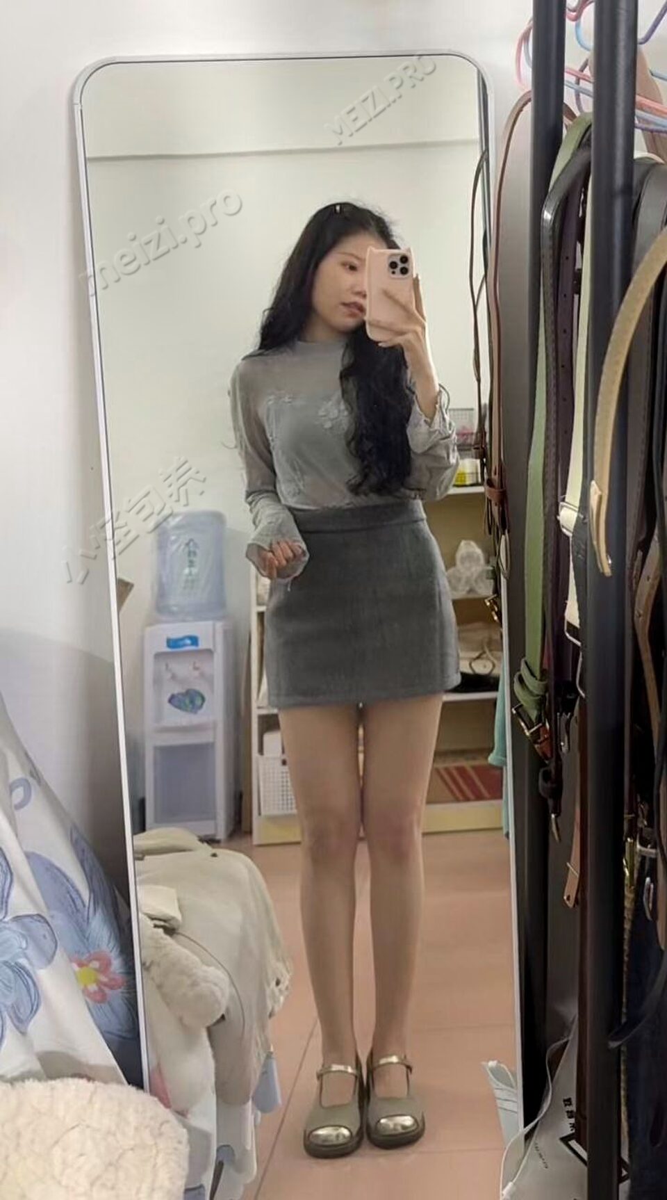 广东 东莞 26岁 172cm 94 B杯 文职 皮肤白，学过一些技巧 SM:是 无套:可 口交:可 过夜:可 同居:否 可飞:可 广东省内不要太远 价格:9 特点:皮肤白，学过一些技巧