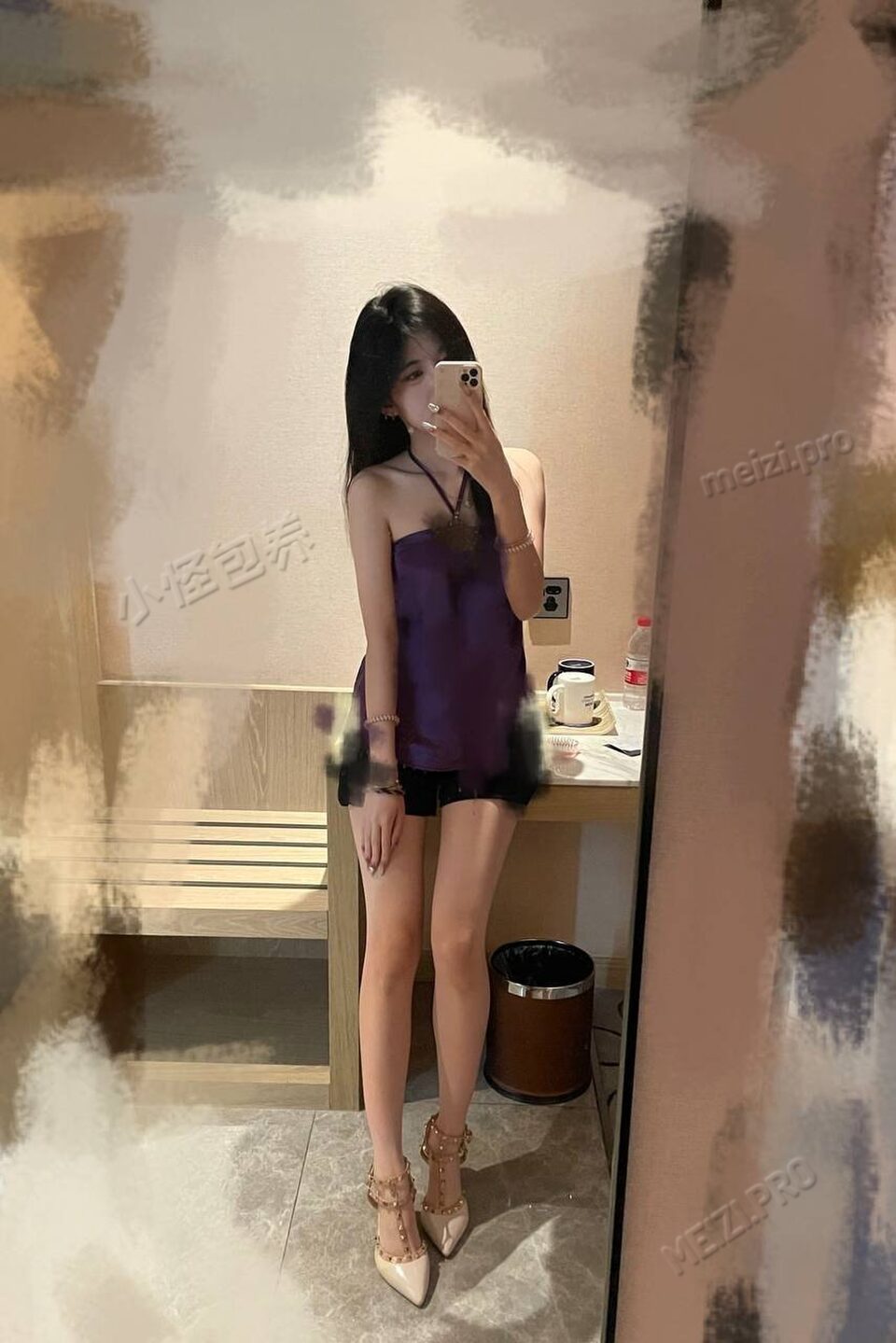 广东 深圳 18岁 166cm 95 B杯 学生 可纯可欲 性格温柔听话 年纪小皮肤嫩 抽烟纹身:无 SM:否 无套:否 口交:可 过夜:否 同居:否 可飞:可周边不能外省 价格:2 特点:可纯可欲 性格温柔听话 年纪小皮肤嫩