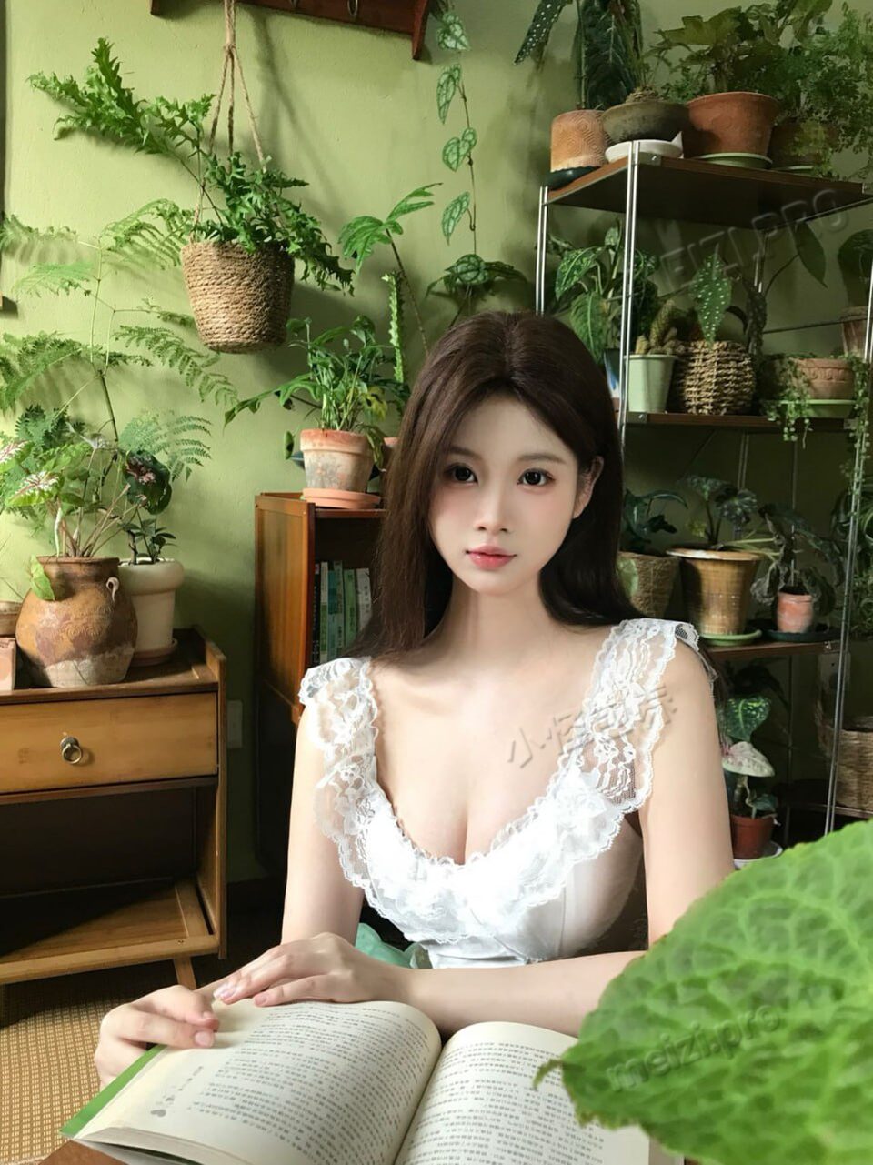 江苏 扬州 20岁 165cm 95 B杯 学生 无整 纯欲甜妹 小鸟依人 SM:否 无套:否 口交:可 过夜:可 同居:可 可飞:可 加钱 价格:15 特点:无整 纯欲甜妹 小鸟依人