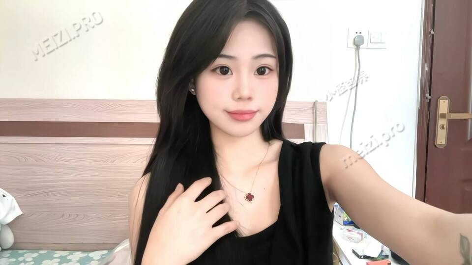 广东 东莞 18岁 160cm 80 B杯 女生 懂事，情绪价值高，配合程度高 抽烟纹身:有纹身 SM:是 无套:可 口交:可 过夜:可 同居:可 可飞:可 价格:30 特点:懂事，情绪价值高，配合程度高