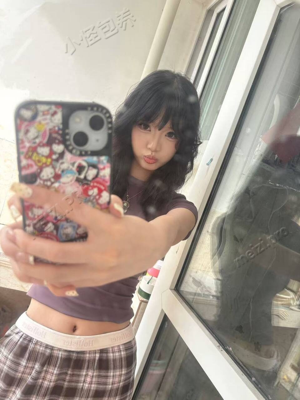 四川 成都 19岁 170cm 97 B杯 学生 幽默搞笑 抽烟纹身:无 SM:否 无套:否 口交:否 过夜:可 同居:可 可飞:可 成都 价格:30 特点:幽默搞笑