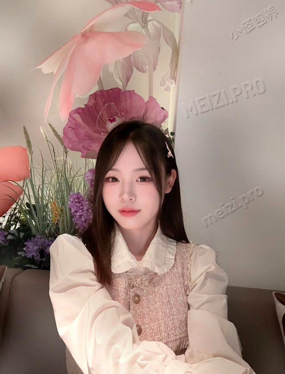 浙江 杭州 20岁 160cm 47 A杯 无 因人而异 抽烟纹身:有纹身 SM:否 无套:可 口交:可 过夜:可 同居:可 可飞:不 价格:20 特点:因人而异