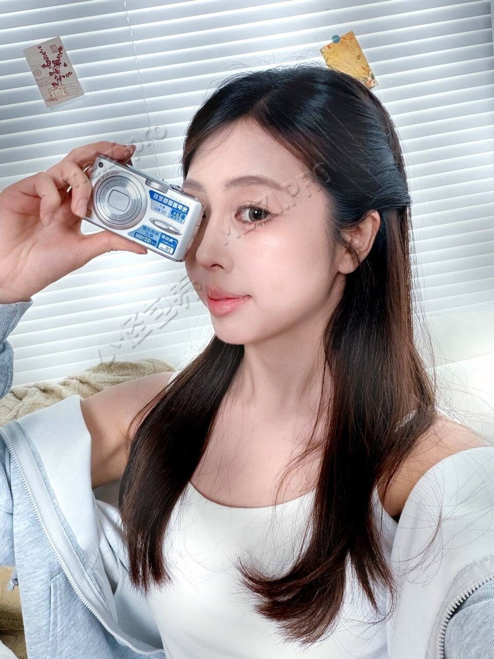广东 广州 22岁 173cm 97 C杯 自由职业 爱好普拉提,做甜品,活泼开朗,情商高,情绪价值很足,性格温柔,善于倾听,柔韧性好 抽烟纹身:无 SM:轻微 无套:否 口交:可 过夜:可 同居:可 可飞:可 价格:6-10 特点:爱好普拉提,做甜品,活泼开朗,情商高,情绪价值很足,性格温柔,善于倾听,柔韧性好