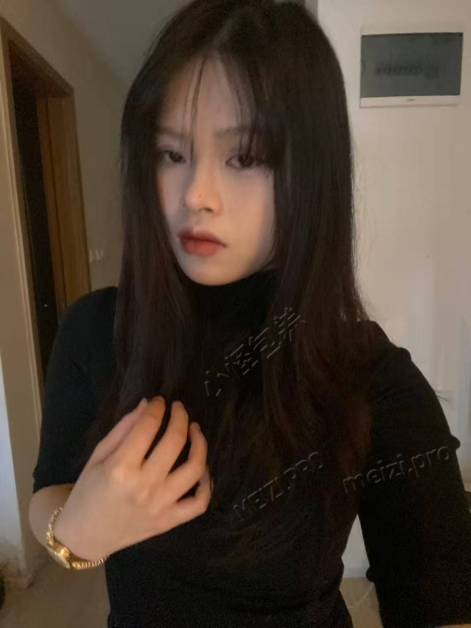 山东 威海 21岁 158cm 104 C杯 上班 小鸟依人 素颜底子好很耐看 会来事 口活好可口暴 可情趣 剃毛 纯欲有肉感 胸大手感好 性格好相处 圈子干净不乱玩 人照差别不大 配合度高 抽烟纹身:无 SM:是 无套:可 口交:可 过夜:可 同居:可 可飞:可以 价格:7 特点:小鸟依人 素颜底子好很耐看 会来事 口活好可口暴 可情趣 剃毛 纯欲有肉感 胸大手感好 性格好相处 圈子干净不乱玩 人照差别不大 配合度高