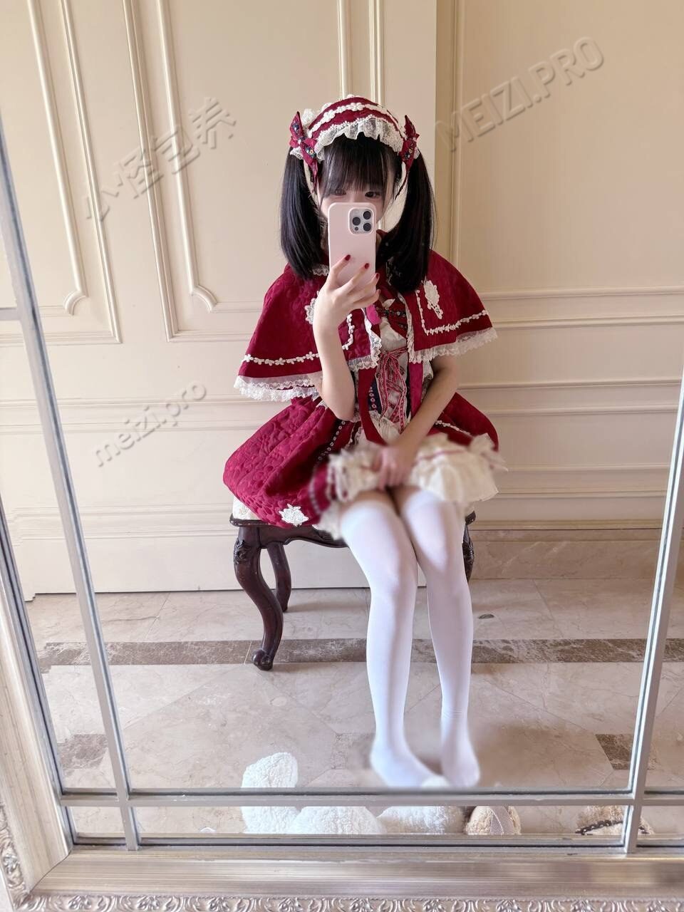 广东 广州 18岁 158cm 85 B杯 学生 清纯白虎 抽烟纹身:无 SM:可 无套:否 口交:可 过夜:可 同居:否 可飞:可 价格:5 特点:清纯白虎