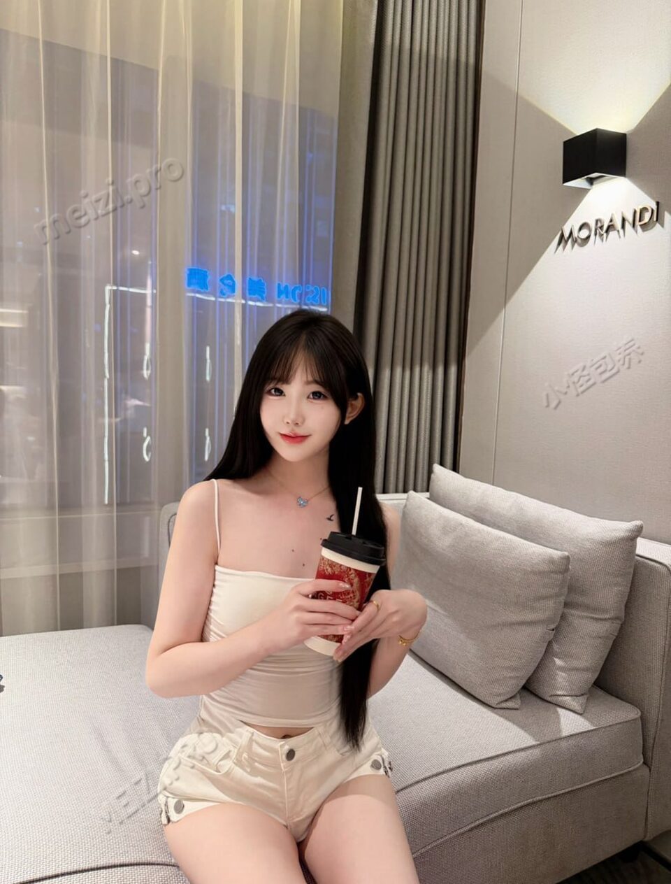 河南 郑州 19岁 165cm 88 B杯 女生 化妆 穿搭 舞蹈 羽毛球 可甜可御/纯欲系 SM:否 无套:否 口交:可 过夜:可 同居:否 可飞:能 价格:60 特点:化妆 穿搭 舞蹈 羽毛球 可甜可御/纯欲系