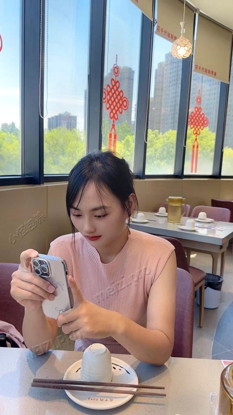 河南 南阳 25岁 165cm 110 主播 能接受事物多,放得开 抽烟纹身:无 SM:是 无套:可 口交:可 过夜:可 同居:否 可飞:偶尔 主要在南阳周边 价格:4 特点:能接受事物多,放得开