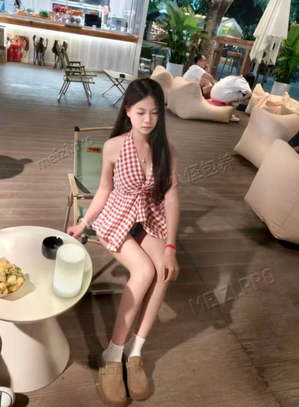 云南 红河 19岁 163cm 91 B杯 学生 性格好,配合度高,比较听话,喜欢撒娇 抽烟纹身:无纹身 SM:否 无套:否 口交:可 过夜:可 同居:否 可飞:可 优先昆明,大理,丽江 价格:3 特点:性格好,配合度高,比较听话,喜欢撒娇