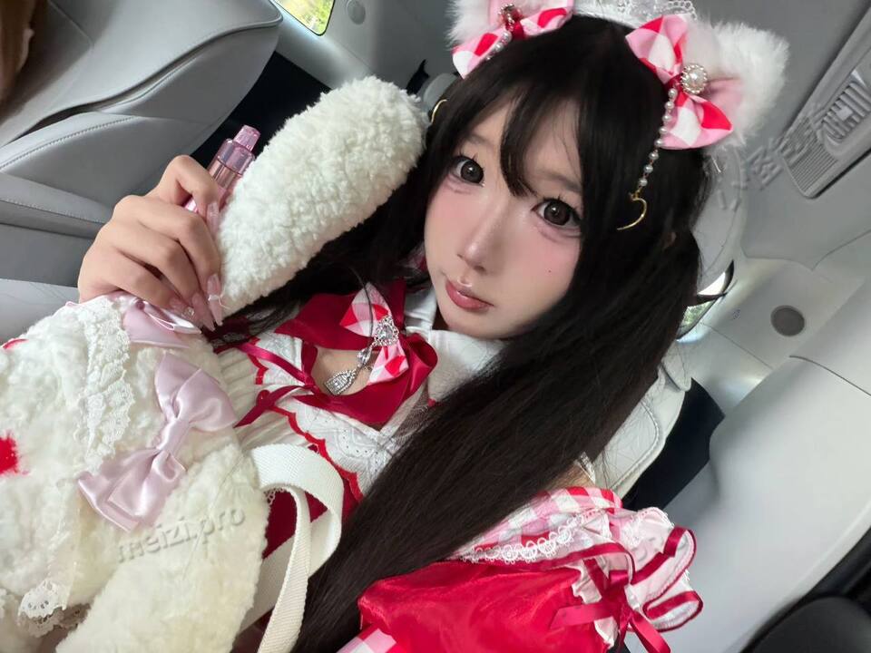 广东 深圳 18岁 168cm 110 D杯 工作 听话可爱 SM:否 无套:可 口交:可 过夜:可 同居:可 可飞:可 价格:8 特点:听话可爱
