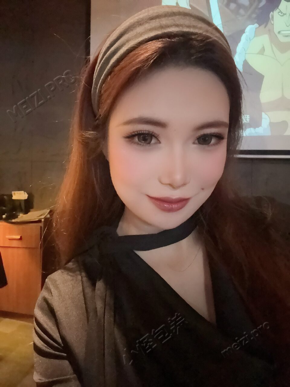 广东 深圳 21岁 172cm 53 B杯 女生 之前是选美比赛的深圳赛区冠军 抽烟纹身:无 SM:否 无套:否 口交:可 过夜:可 同居:否 可飞:可 价格:10 特点:之前是选美比赛的深圳赛区冠军