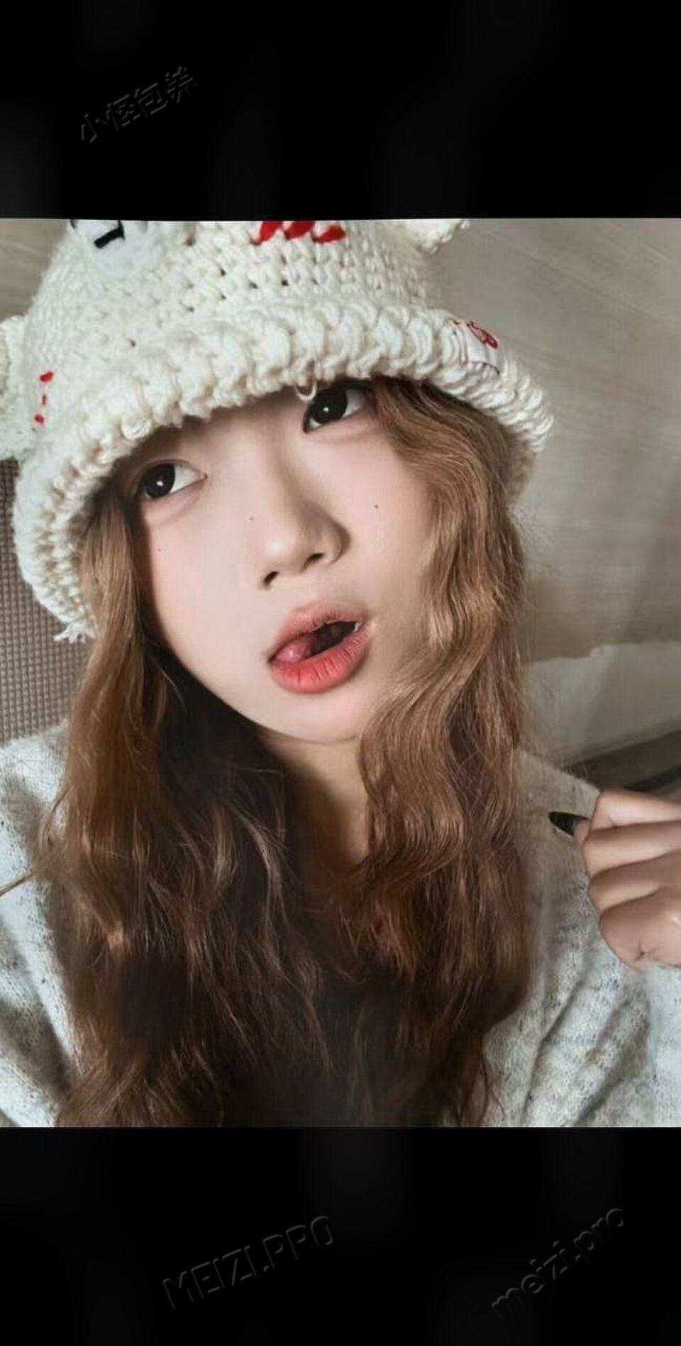 广东 东莞 20岁 155cm 93 B杯 前台 听话 抽烟纹身:无纹身 SM:是 无套:否 口交:否 过夜:可 同居:否 可飞:否 价格:7 特点:听话