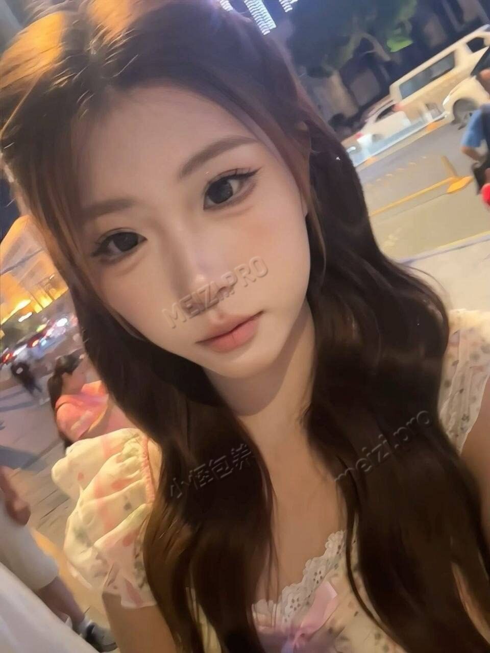 河南 洛阳 19岁 167cm 94 B杯 学生 人照无差别,身材特别好 SM:是 无套:可 口交:可 过夜:可 可飞:可 异地 价格:8 特点:人照无差别,身材特别好