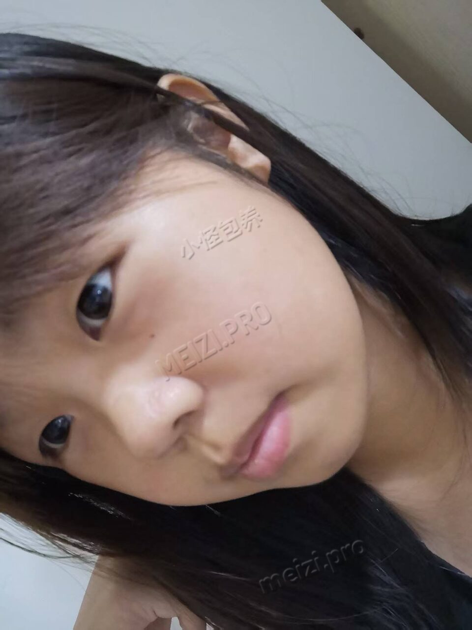 广东 深圳 18岁 157cm 100 C杯 处女支持检测 清纯妹妹 纯素颜胶原蛋白 抽烟纹身:抽烟但现在很少 无套:否 口交:可 过夜:否 同居:否 可飞:不 价格:2 特点:处女支持检测 清纯妹妹 纯素颜胶原蛋白