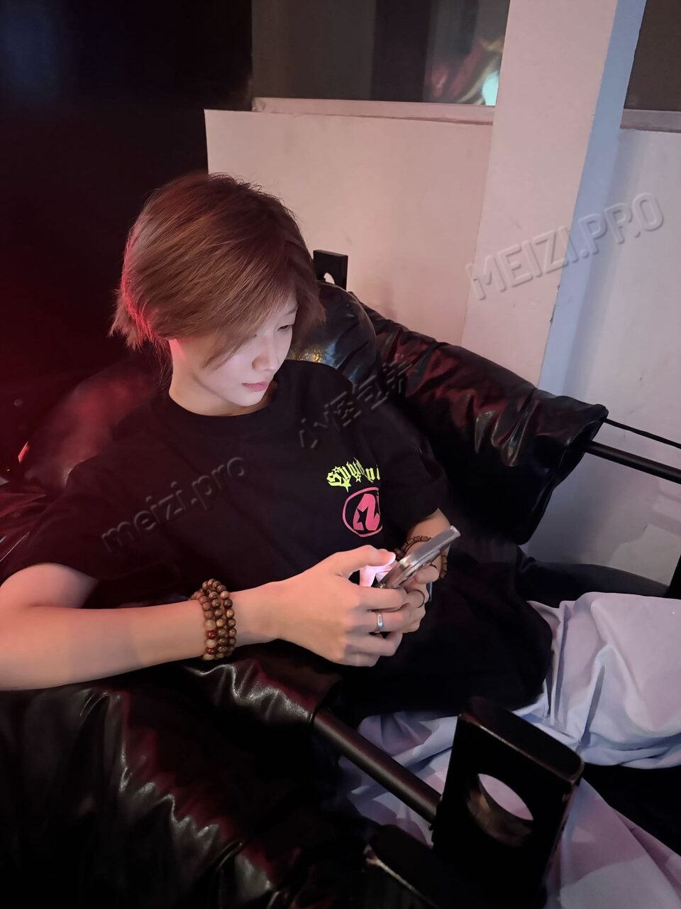 安徽 合肥 19岁 170cm 45 B杯 前台 身高高 听话 懂事 皮肤白 SM:是 无套:否 口交:可 过夜:可 同居:可 可飞:可 其他城市，港澳，新加坡 价格:15 特点:身高高 听话 懂事 皮肤白