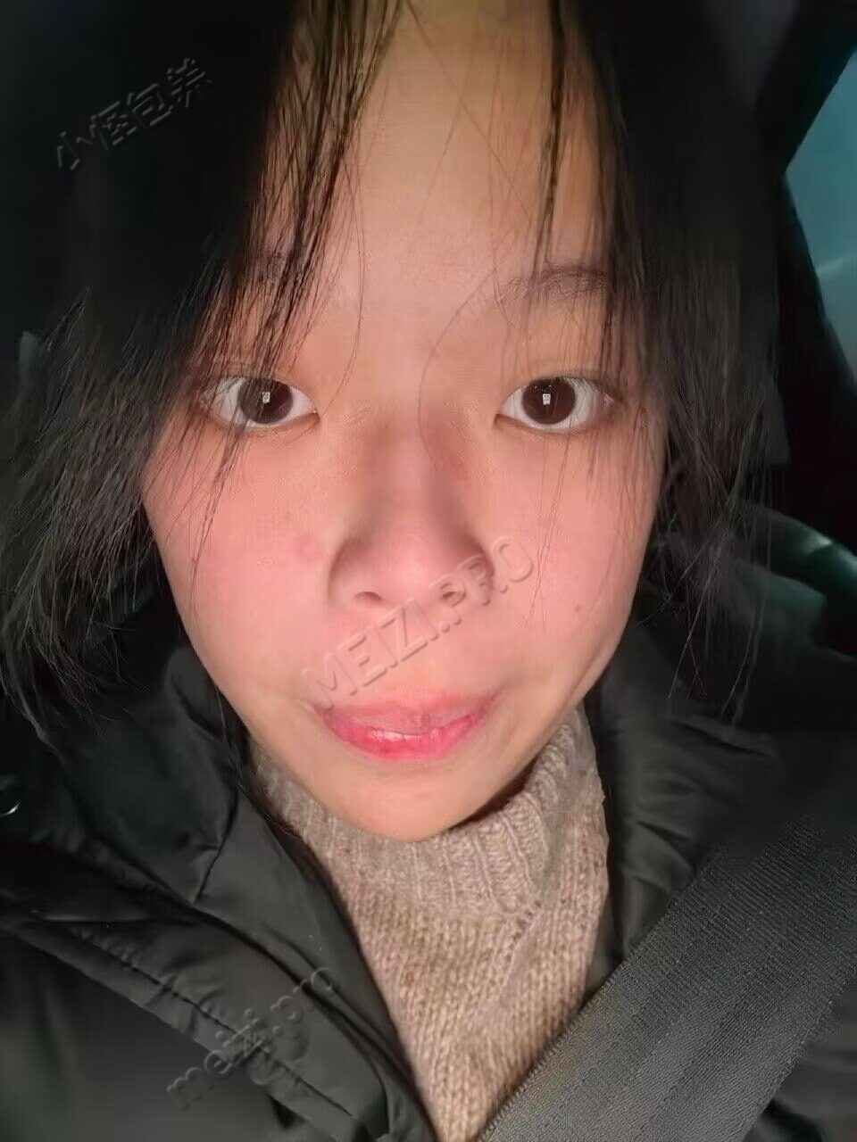 浙江 金华东阳 19岁 166cm 125 B杯 学生 抽烟纹身:无 SM:是 无套:可 口交:可 过夜:可 同居:否 可飞:寒暑假 价格:5