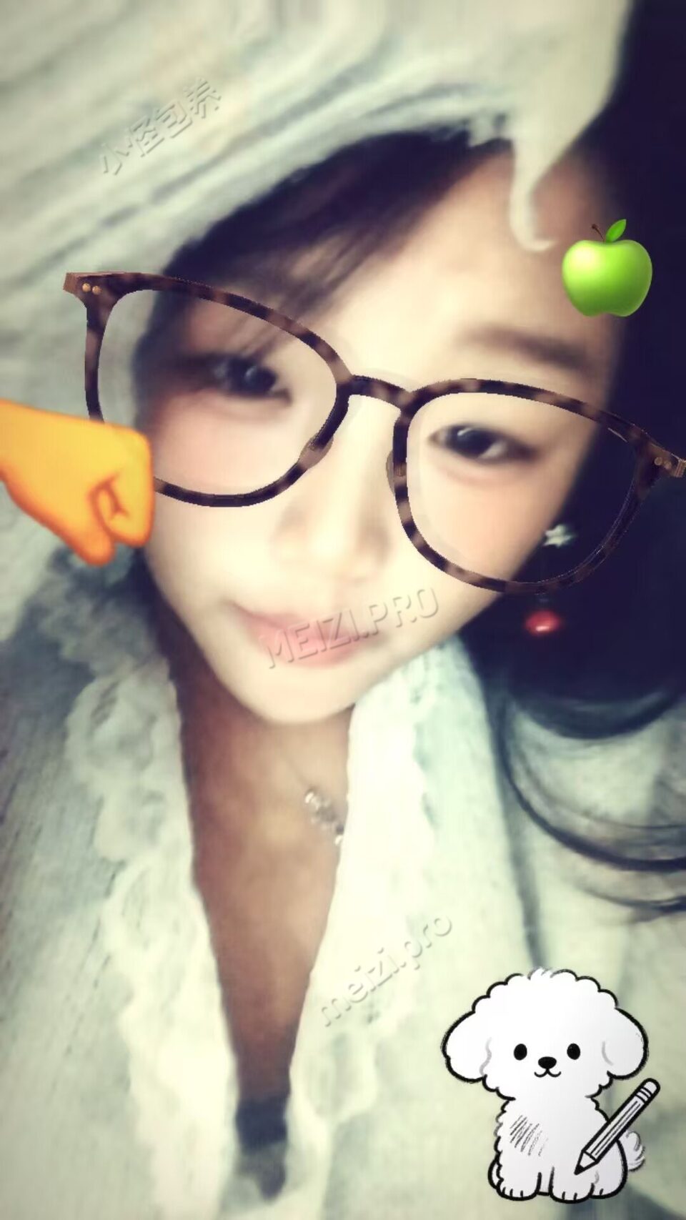 云南 大理 18岁 155cm 108 B杯 化妆师 抽烟纹身:不抽烟有纹身 SM:是 无套:可 口交:否 过夜:可 同居:可 可飞:可 价格:3