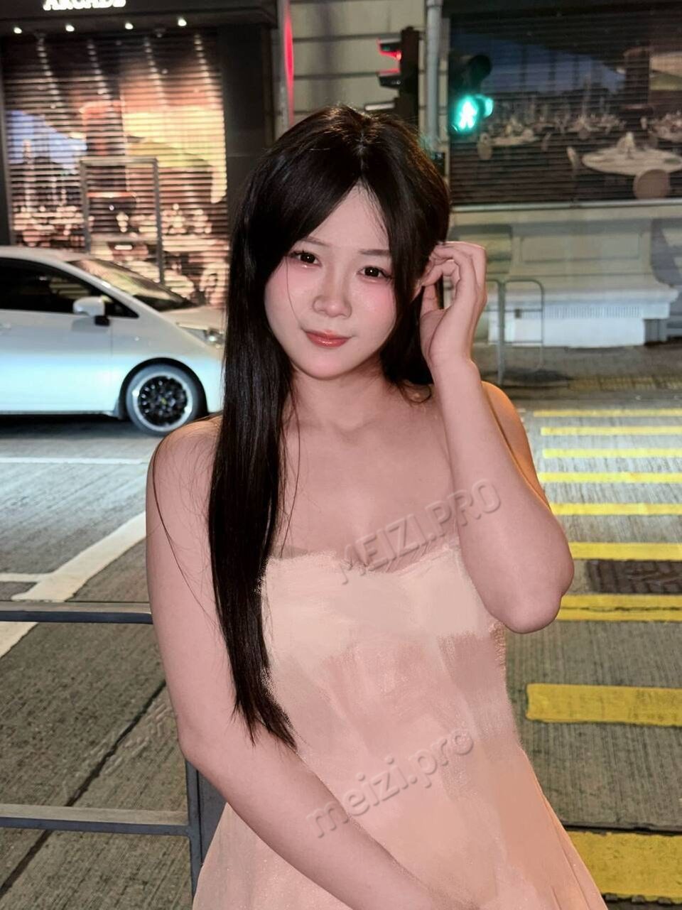 广东 广州 25岁 165cm 90 D杯 温柔耐心 女友般的感觉 SM:否 无套:否 口交:可 过夜:可 可飞:可 价格:7 特点:温柔耐心 女友般的感觉