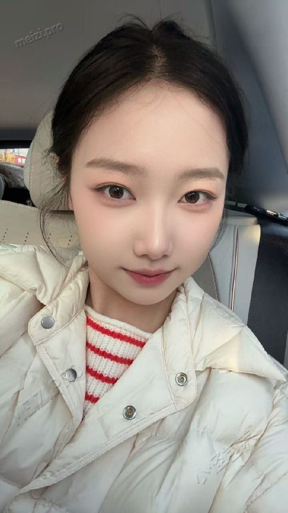 山西 大同 20岁 158cm 95 B杯 刚毕业 乖听话 第一次接触 SM:否 无套:可 口交:可 过夜:可 同居:否 可飞:可 除了边境 价格:8 特点:乖听话 第一次接触