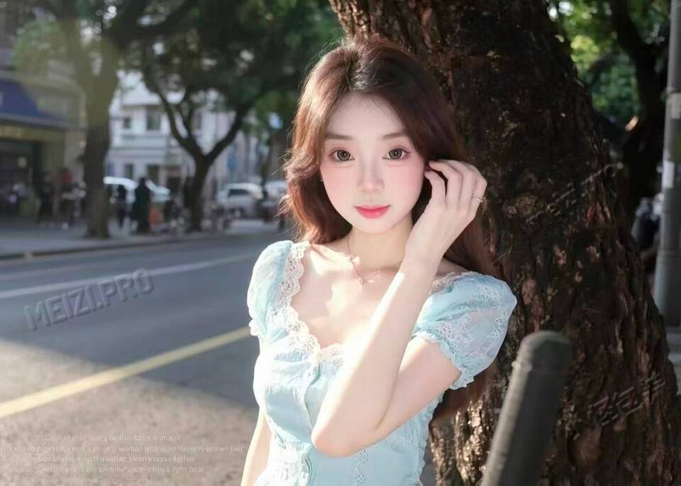 湖南 长沙 18岁 173cm 98 B杯 学生 听话 乖 抽烟纹身:有抽烟或纹身 SM:否 无套:否 口交:可 过夜:可 同居:否 可飞:能 价格:13 特点:听话 乖