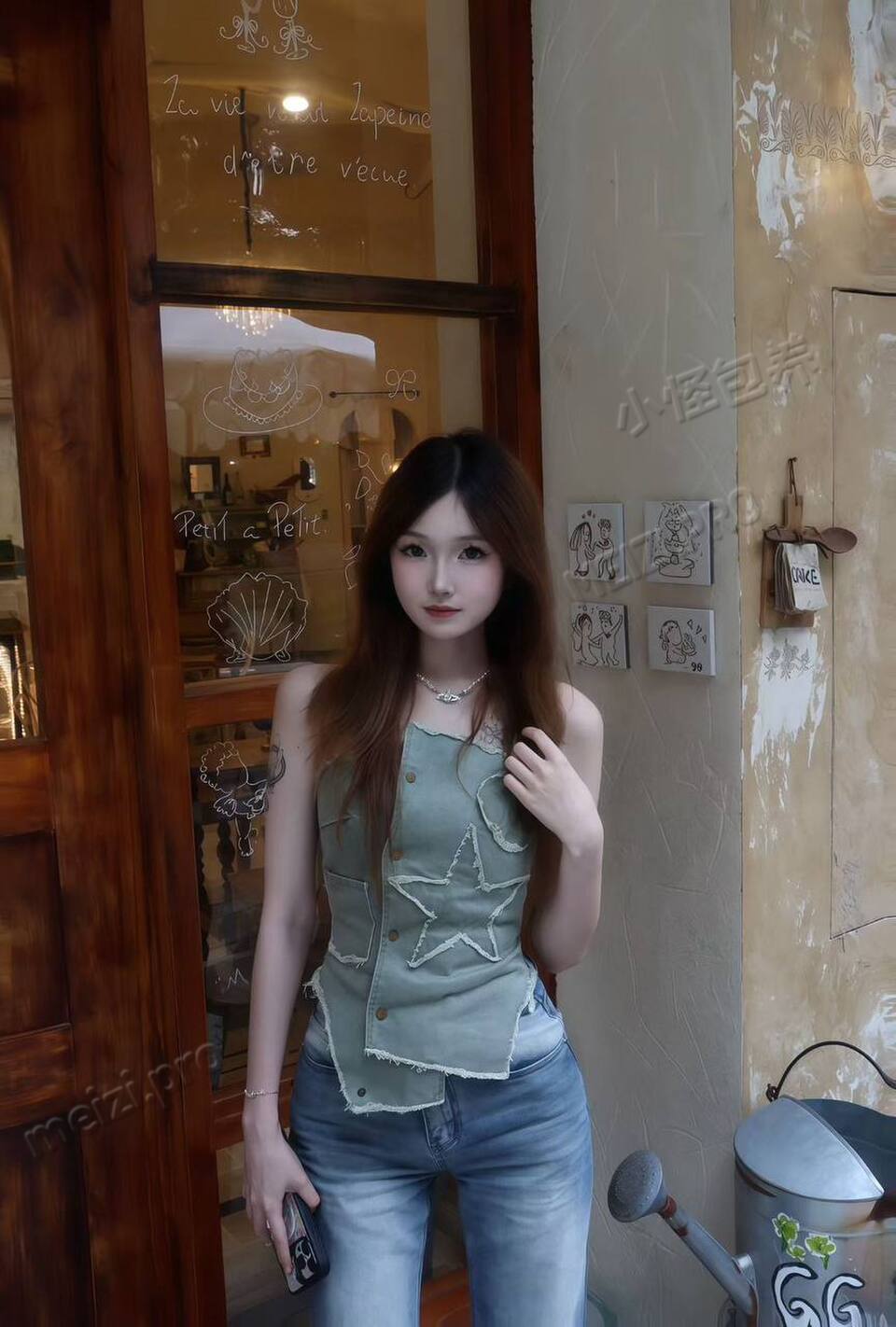广东 广州 21岁 165cm 90 B杯 学生 听话懂事 抽烟纹身:无 SM:是 无套:可 口交:可 过夜:可 同居:否 可飞:能 价格:14 特点:听话懂事