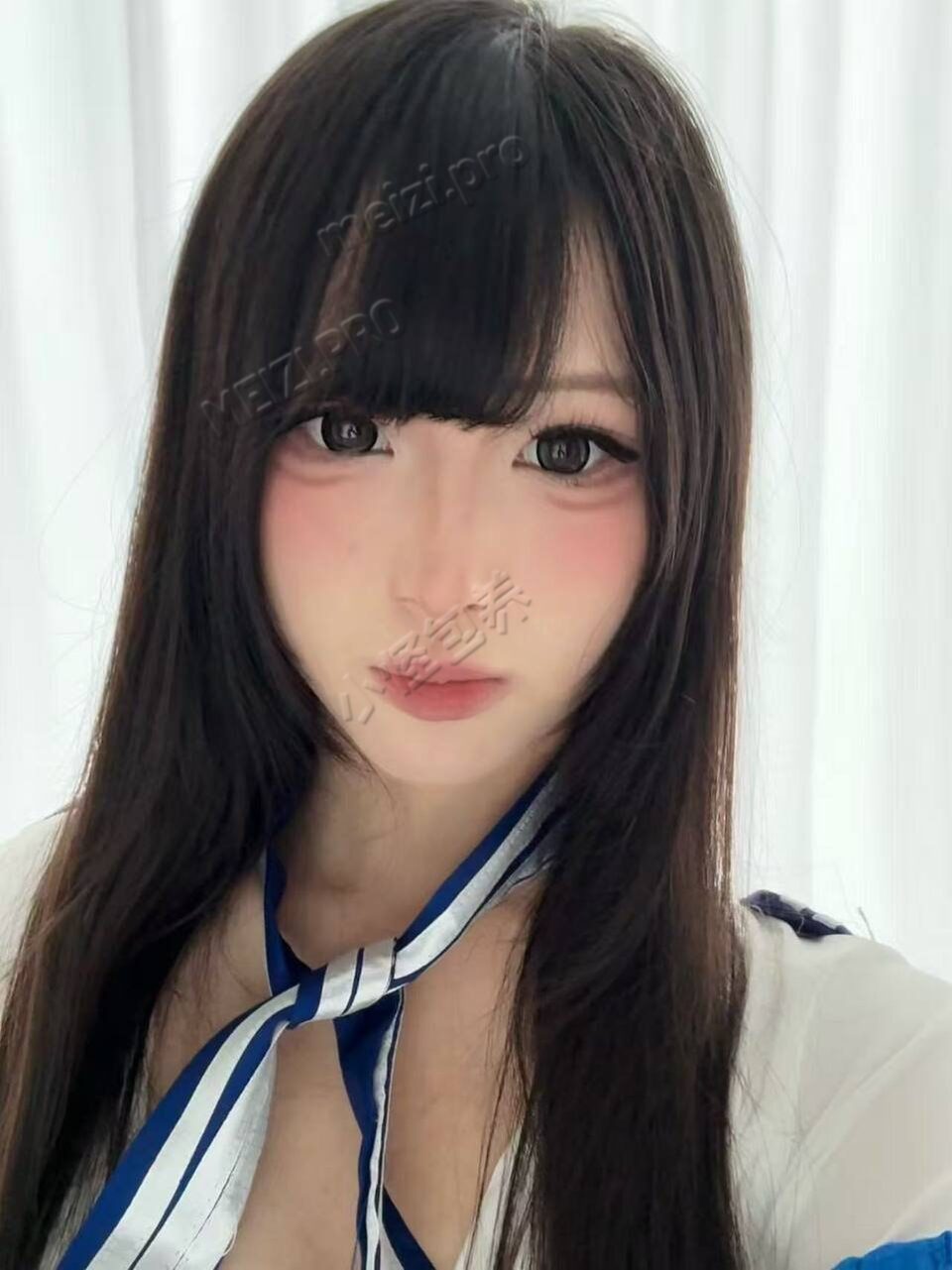 湖南 长沙 22岁 155cm 40 A杯 自由职业 听话懂事，清纯体贴，喜欢制服，cos，腿长，反差，床上女神般默契满分，让你每一次都身心愉悦 抽烟纹身:无纹身 SM:是 无套:否 口交:可 过夜:可 同居:否 可飞:可 价格:4-8 特点:听话懂事，清纯体贴，喜欢制服，cos，腿长，反差，床上女神般默契满分，让你每一次都身心愉悦