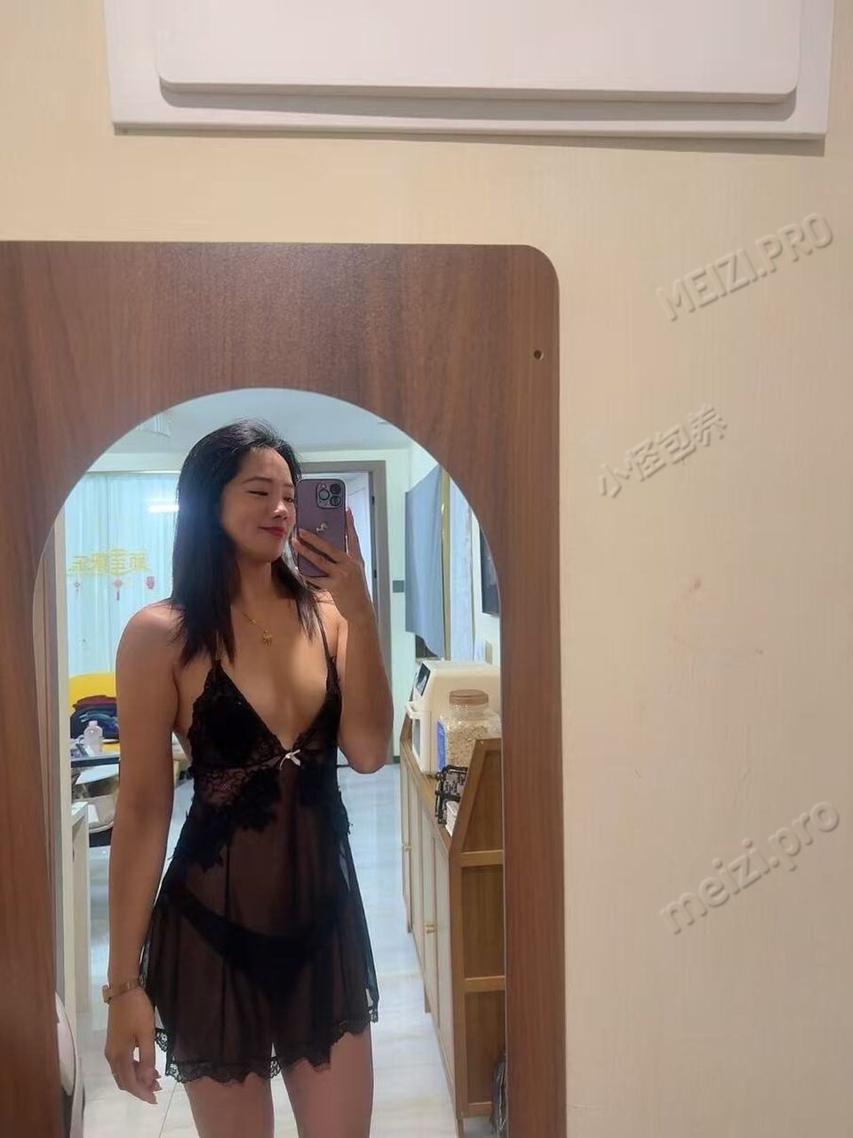 广东 佛山 35岁 161cm 52 B杯 自由工作 可满足需求,配合度高 抽烟纹身:无纹身 SM:是 无套:可 口交:可 过夜:可 同居:可 可飞:能 价格:4 特点:可满足需求,配合度高