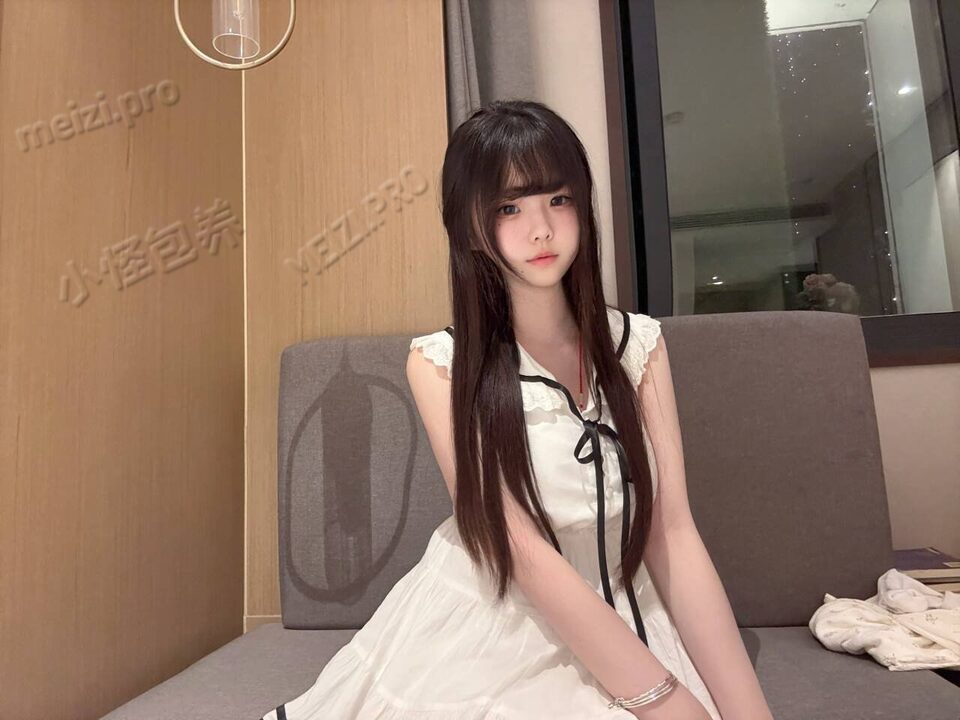 江苏 宿迁 18岁 156cm 92 C杯 女生 肤色白 小萝莉 个子不高胸大，性格好很听话 SM:轻微 无套:否 口交:可 过夜:可 同居:看天数 可飞:可 价格:9 特点:肤色白 小萝莉 个子不高胸大，性格好很听话