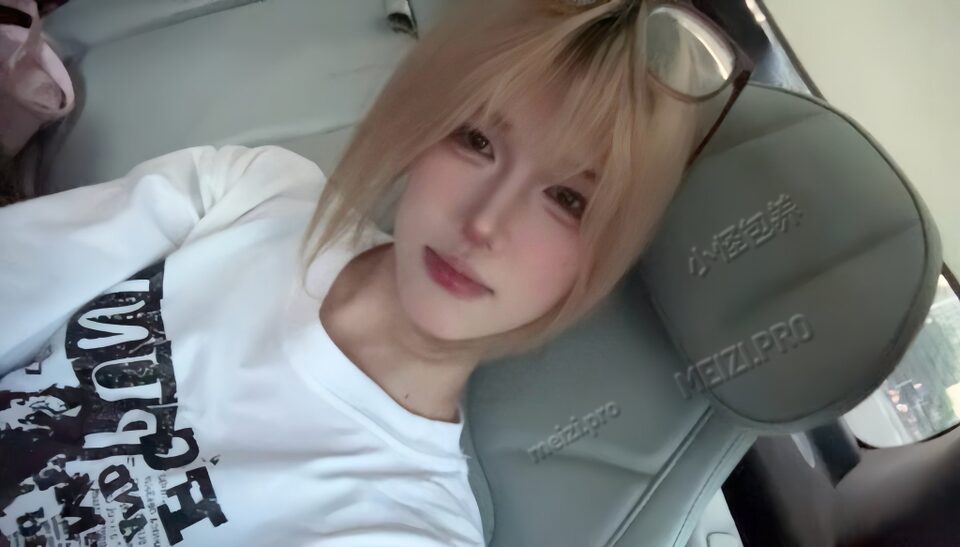 湖南 湘潭 18岁 162cm 83 B杯 自由职业 床上放得开,会自己动老板累了可以休息,接受程度高,不是特别玩法都可以配合学习,恋爱经历很少 SM:否 无套:可 口交:可 过夜:可 同居:可 可飞:可 价格:10-30 特点:床上放得开,会自己动老板累了可以休息,接受程度高,不是特别玩法都可以配合学习,恋爱经历很少