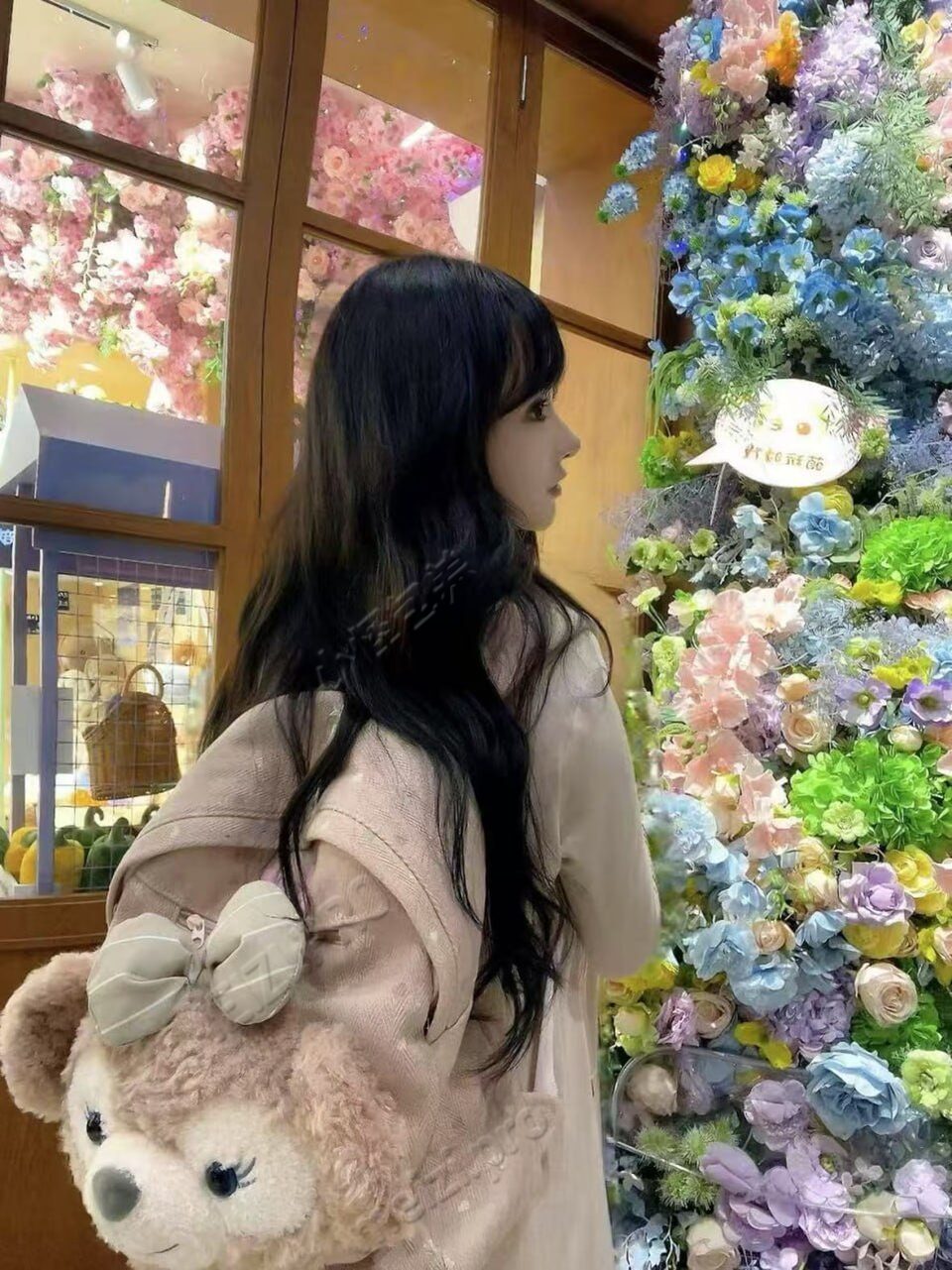 江苏 苏州 21岁 158cm 98 D杯 学生 听话提供情绪价值 抽烟纹身:无 SM:否 无套:否 口交:可 过夜:可 同居:可 可飞:可 价格:12 特点:听话提供情绪价值