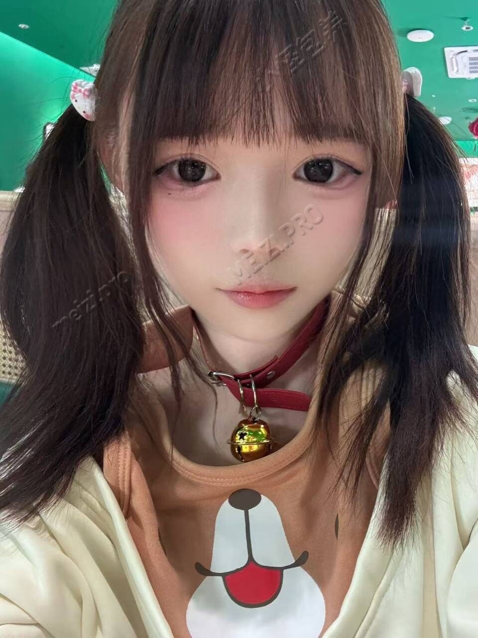 浙江 杭州 19岁 155cm 80 C杯 学生 可爱娇小萝莉听话 抽烟纹身:有纹身 SM:可 无套:否 口交:可 过夜:可 同居:可 可飞:可 外省出国均可 价格:10 特点:可爱娇小萝莉听话