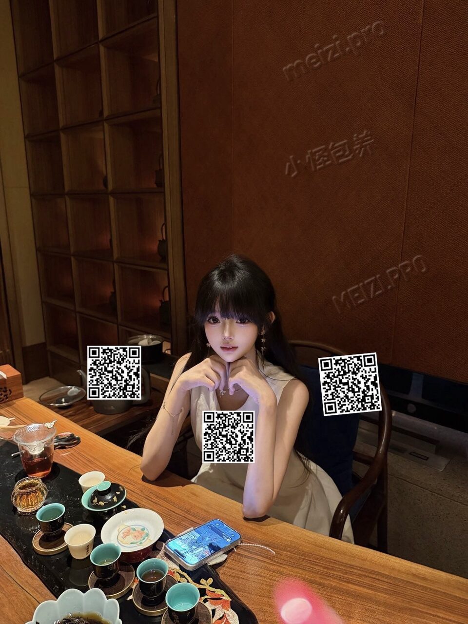 浙江 杭州 18岁 155cm 86 B杯 辍学 会足交 舌钉 幼瘦 SM:是 无套:可 口交:可 过夜:可 同居:可 可飞:能,其他城市,港澳 价格:60 特点:会足交 舌钉 幼瘦
