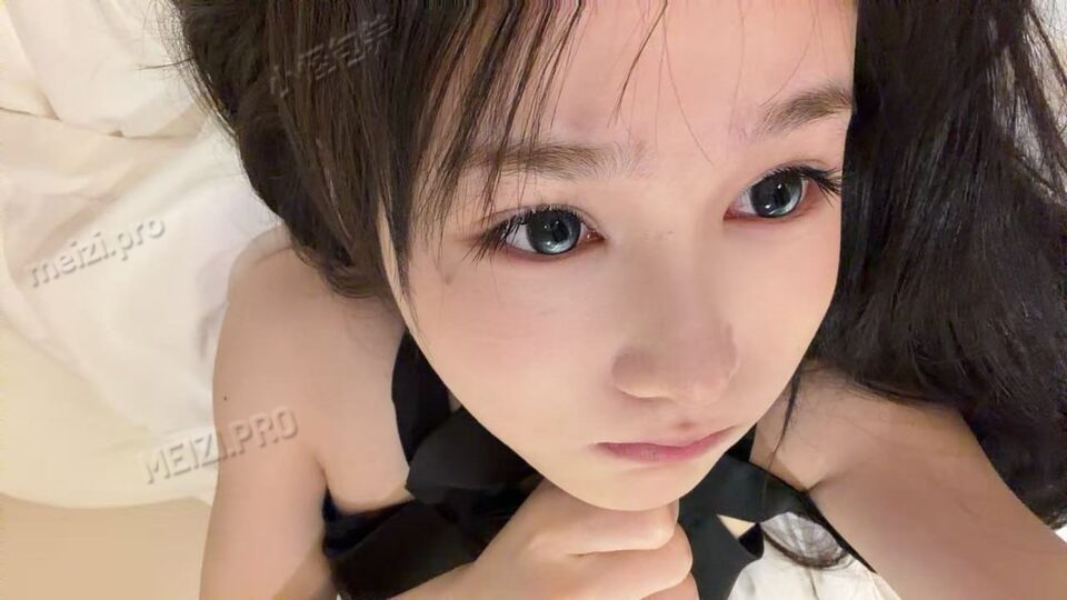 广东 广州 19岁 167cm 97 B杯 学生 抽烟纹身:无 SM:是 无套:可 口交:否 过夜:可 同居:可 可飞:可 价格:20