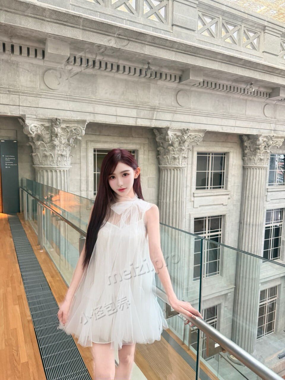 新加坡 26岁 165cm 43 D杯 工作 皮肤雪白 抽烟纹身:无 无套:否 口交:可 过夜:可 可飞:可 价格:30 特点:皮肤雪白