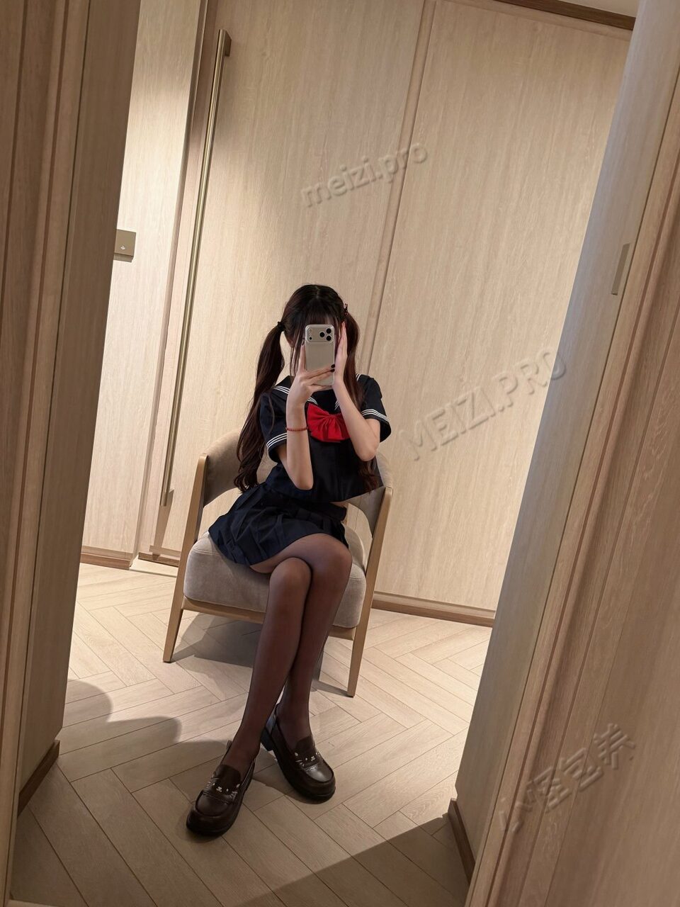 浙江 义乌 19岁 168cm 98 D杯 自带闺蜜 可双飞 乖巧听话 温柔体贴 懂事不粘人 性格好 好玩有趣 会提供情绪价值 床上主动 声音好听 不死鱼 很会叫床 很会喘 呻吟一流 很骚 反差 期待有老板来开发多姿势 抽烟纹身:抽烟 SM:否 无套:可 口交:可 过夜:可 同居:可 可飞:可 价格:20 特点:自带闺蜜 可双飞 乖巧听话 温柔体贴 懂事不粘人 性格好 好玩有趣 会提供情绪价值 床上主动 声音好听 不死鱼 很会叫床 很会喘 呻吟一流 很骚 反差 期待有老板来开发多姿势