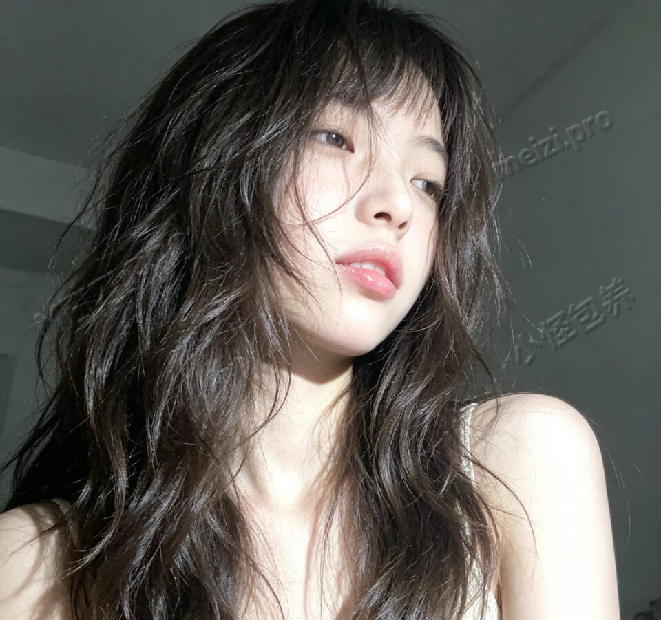 贵州 黔西南 20岁 160cm 84 B杯 学生 纯良家第一次找在校学生妹验证视频纯素颜紧致活泼开朗身材比例好会提供情绪价值本人比照片好看 抽烟纹身:无 SM:否 无套:否 口交:可 过夜:可 同居:可 可飞:可 价格:4-8 特点:纯良家第一次找在校学生妹验证视频纯素颜紧致活泼开朗身材比例好会提供情绪价值本人比照片好看