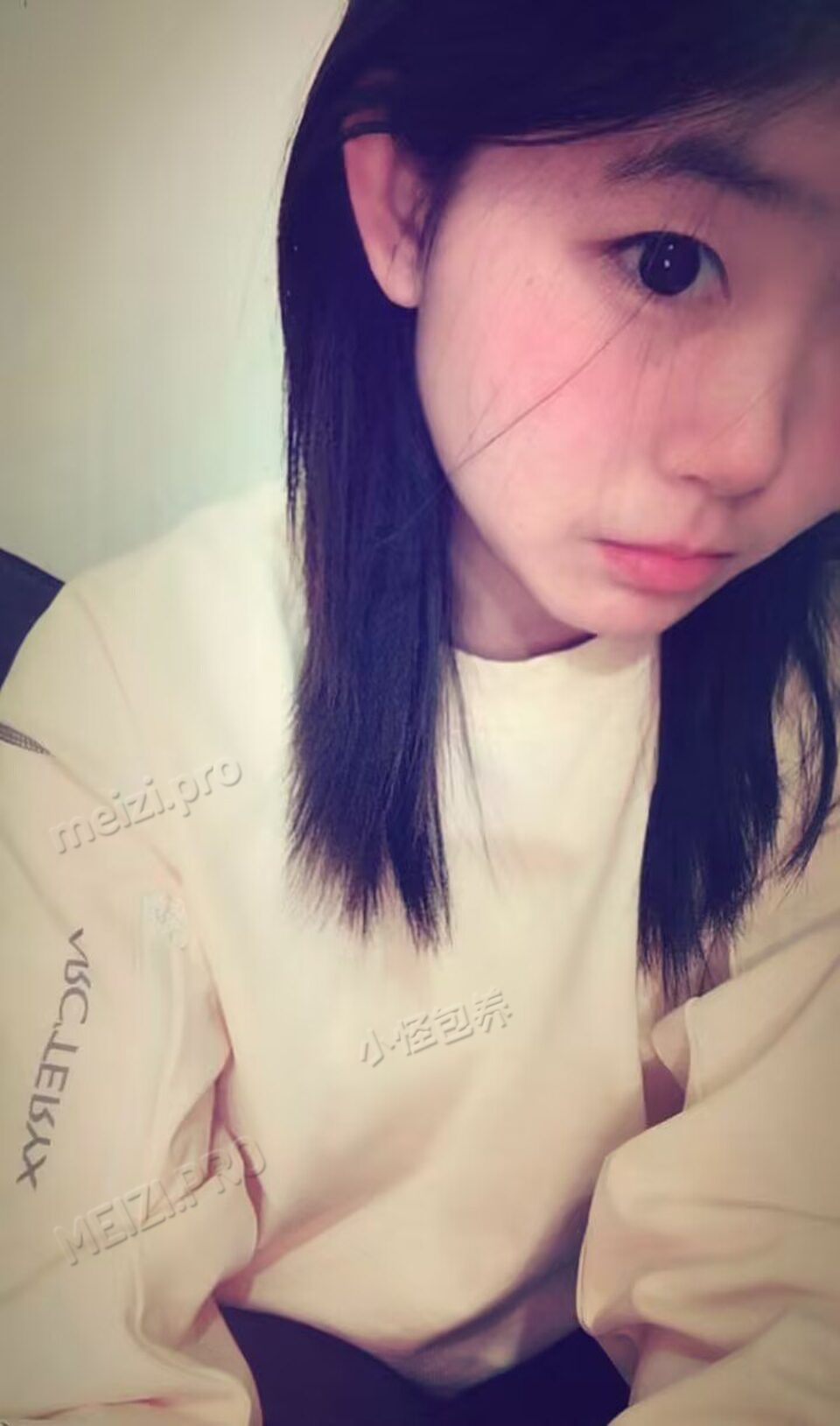 辽宁 沈阳 18岁 162cm 100 B杯 学生 口活不错 会乐器 抽烟纹身:无 SM:是 无套:可 口交:可 过夜:可 同居:否 可飞:东三省 价格:6 特点:口活不错 会乐器