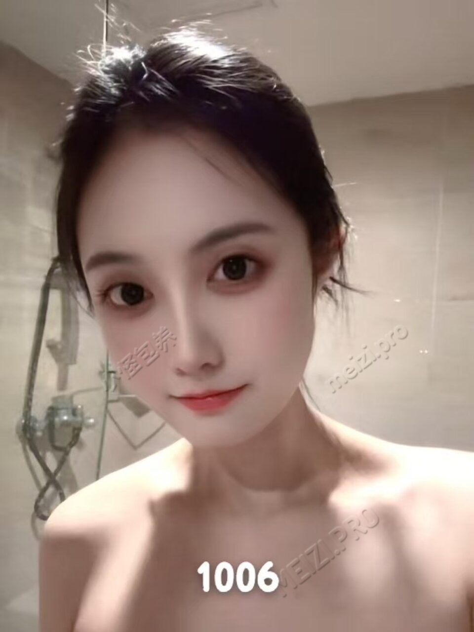 广东 广州 24岁 168cm 90 B杯 模特 会英语,学历高,脾气好,性格好,爱户外运动,甜美不粘人,聊天声音软软的特别治愈,曲线苗条,多种风格完美驾驭,贴心服务 抽烟纹身:无纹身 SM:否 无套:可 口交:可 过夜:可 同居:可 可飞:可 外省 港澳 价格:10 特点:会英语,学历高,脾气好,性格好,爱户外运动,甜美不粘人,聊天声音软软的特别治愈,曲线苗条,多种风格完美驾驭,贴心服务