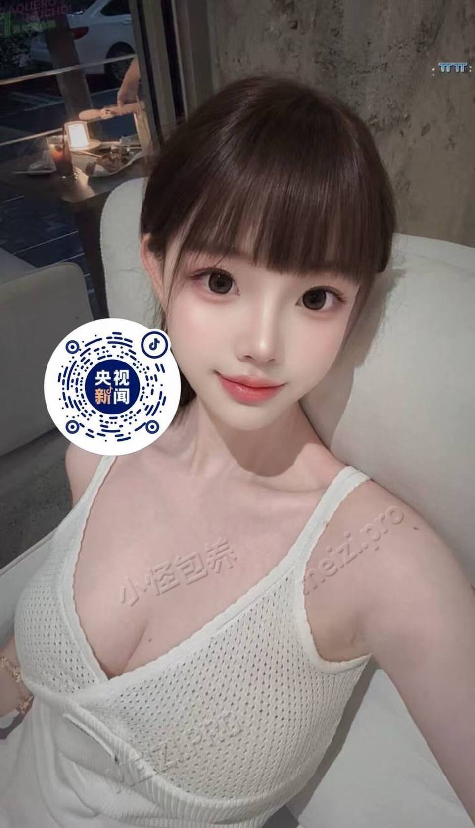 河南 郑州 25岁 168cm 48 E杯 工作 艺术设计系重点一本科毕业、善解人意,事少,沟通能力强,温柔体贴、性格好活泼可爱的甜妹类型,喜欢滑雪,情绪稳定 抽烟纹身:无纹身 SM:否 无套:否 口交:看情况 过夜:可 同居:否 可飞:可 价格:15 特点:艺术设计系重点一本科毕业、善解人意,事少,沟通能力强,温柔体贴、性格好活泼可爱的甜妹类型,喜欢滑雪,情绪稳定